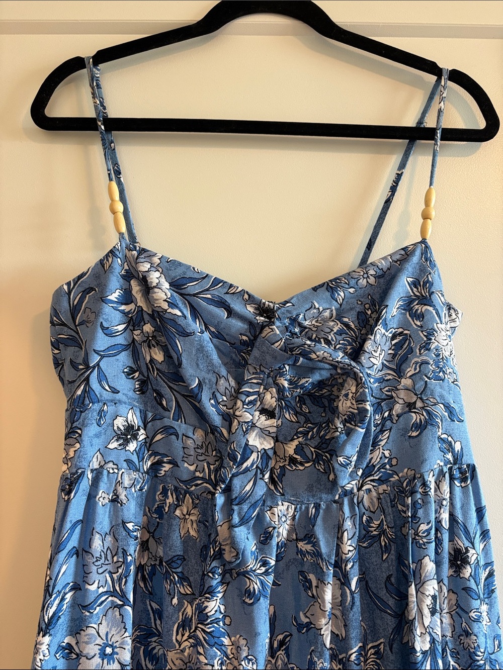 House of Harlow 1960 Blue Floral Maxi Dress with Spaghetti Straps - Picture 3 of 8